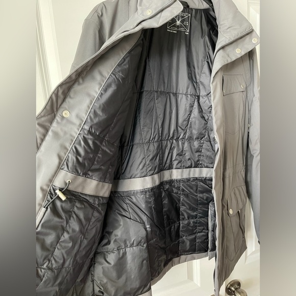 Limited Edition Spyder GT Line Waterproof Jacket - Men’s Medium - Rare Find - Picture 6 of 7